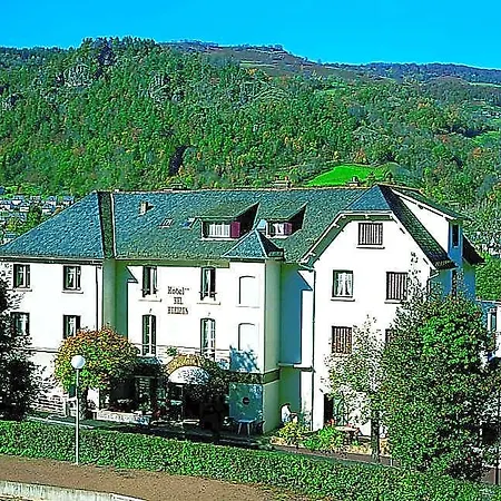Logis Restaurant Bel Horizon מלון Vic-sur-Cère