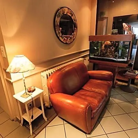 Logis Restaurant Bel Horizon מלון Vic-sur-Cère