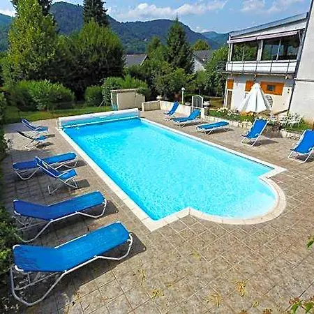 מלון Logis Restaurant Bel Horizon Vic-sur-Cère