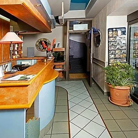 Ξενοδοχείο Logis Restaurant Bel Horizon 3*